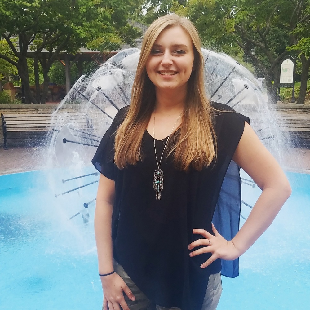 Meet your Posher, Jaci